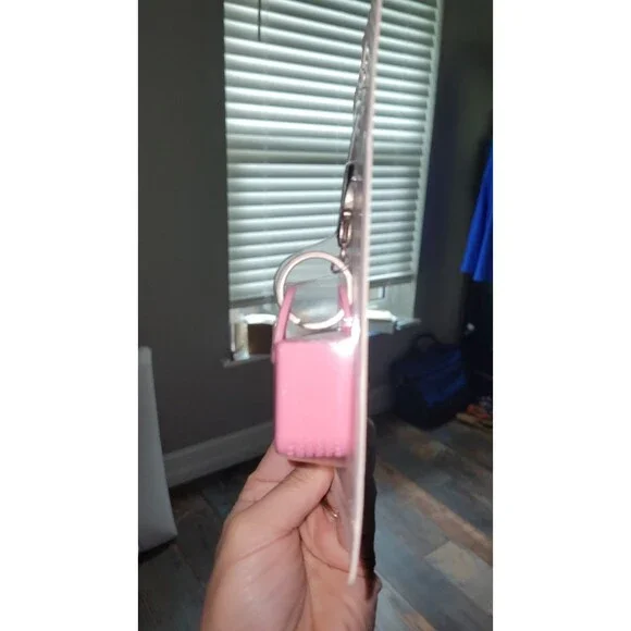 Bogg Bag Tiny Tote Keychain Clip Pink GYM - Picture 2 of 4